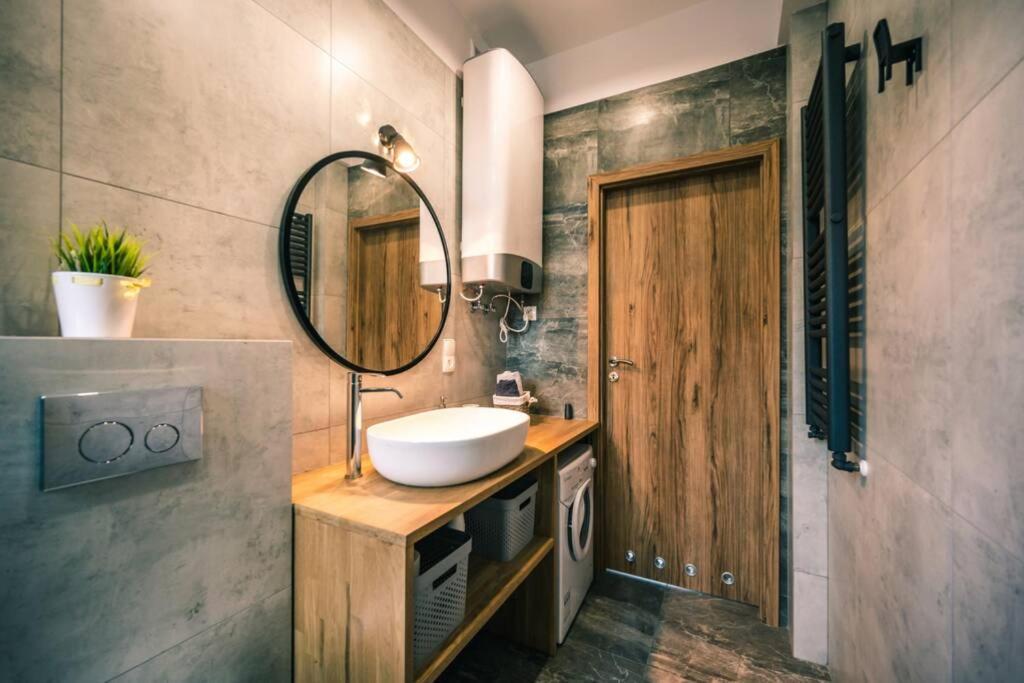 그단스크 Apartament Poczta Polska, Wyjatkowy I Nowoczesny 아파트 외부 사진